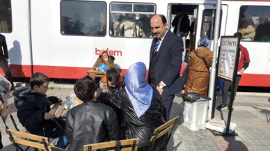 Konya'nın en ucuz kafesi 7'den 70'e herkesin ilgisini görüyor. Ne alırsan 5 lira