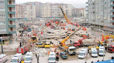 Konya 21 yıl önce uzun gece geçirdi. Zümrüt 92 kişiye mezar olmuştu