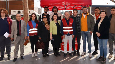 Konya'da CHP'ye üye olan vatandaşlar Cumhurbaşkanı adayını belirleyecek