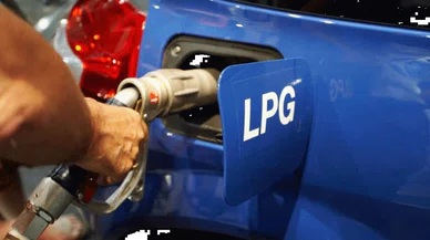 LPG'ye gece yarısından itibaren zam geliyor. İstasyonlarda yoğunluk yaşanabilir