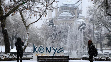 Konya'da yeni haftada havalar soğuyor. Beyaz bereket şehre gelecek mi?