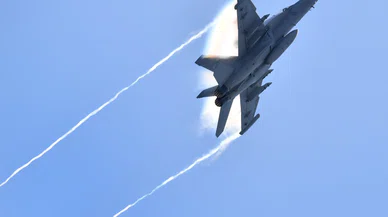 ABD’de askeri uçak San Diego Körfezi'ne düştü