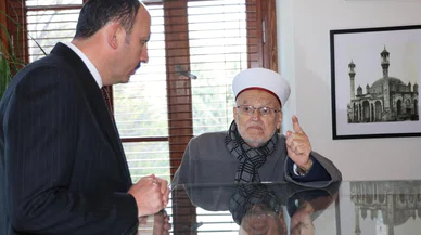 Müslümanların ilk kıblesinin imamı Konya'ya geldi
