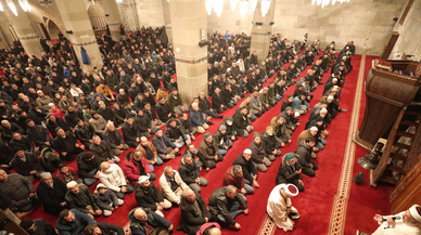 Konya'da bayram namazının kılınacağı saat belli oldu