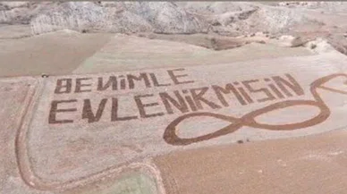 Çiftçi sevdiği kıza evlenme teklifini böyle yaptı