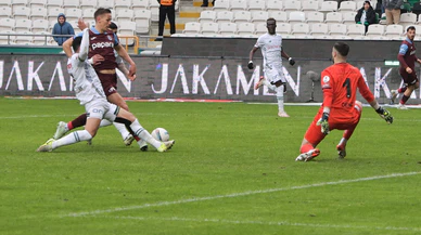 Konyaspor'da kalenin yeni prensi; Deniz Ertaş. Trabzonspor'a karşı duvar ördü