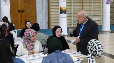 Unutulmaya yüz tutmuş bir gelenek Konya’da yaşatılıyor. Her gün 100 öğrenciye veriliyor