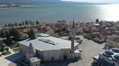Konya'nın tarihi mirasına yeni proje geliyor. Eşrefoğlu Camisine Tanıtım Merkezi yapılacak