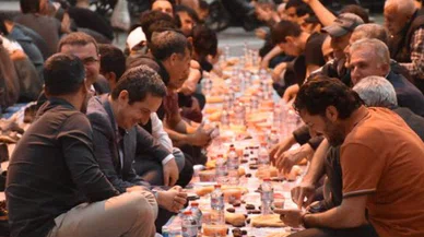 Konya'da mübarek gece öncesi büyük iftar düzenlenecek. Herkes davet edildi