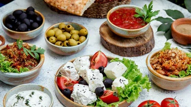 Uzmanı uyardı. Bayramda ani ve aşırı yemek yemeğe dikkat