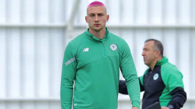 Konyaspor'un golcüsü bu hesabı takip ediyor. Skandal ismi var