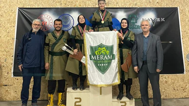 Meramlı kadın okçulardan tarihi zirve
