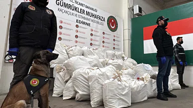 492 kilogram uyuşturucu yurda girmeden yakalandı