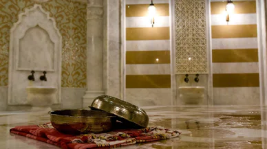 Konya’nın tarihi mekanında hamam keyfi 800 lira. Bir çok imkan bulunuyor