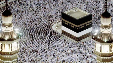 Kabe örtüsüz kalacaktı! O terziler devreye girdi