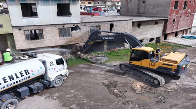 Konya'da CHP'li belediye büyük yıkıma başladı