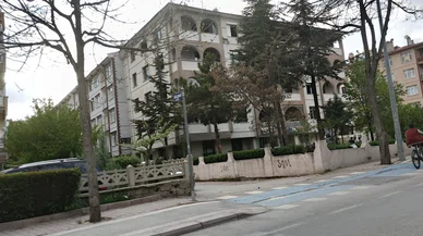 Konya'nın merkezindeki bir bina daha boşaltıldı. Yıkım kararı iddiası