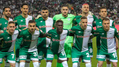 Konyaspor taraftarı yıldız oyuncular istiyor. Kapalı kutu transferler yapıldı