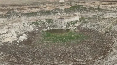 Konya'da deniz efsanesi ile bilinen obruk kuruyor. Dibi göründü