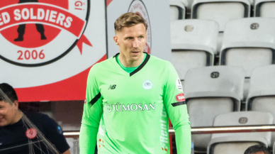 Konyaspor’da Slowik 9 maç sonra kalede