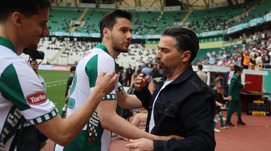 Konyaspor - Rizespor maçında dostane görüntüler