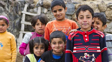 Bayramda giysi hayali kuran milyonlarca çocuk: Her 10 çocuktan 1’i yeni kıyafet alamıyor