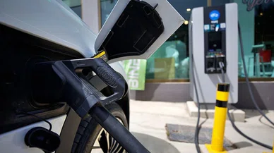 Türkiye sıralamayı altüst etti: Artış yüzde 100'ü aştı! En çok elektrikli araç bu ülkelerde satıldı
