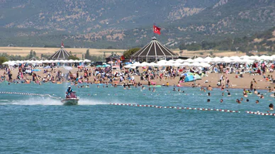 Konya'nın denizi yaza hazır: Karaburun plajı, yüzmek, su sporları ve kamping yapmak isteyenleri bekliyor