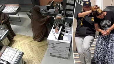 Beş kuyumcudan 3 milyon liralık vurgun! 16 yaşında 51 suç kaydı var