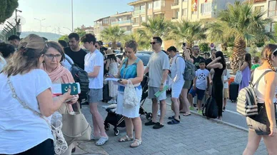 Türkler Yunanistan'ı işgal etti: Kapıda vize uygulamasına yoğun ilgi