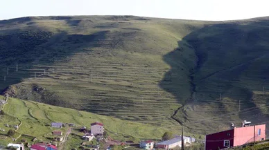 Ardahan'daki "Atatürk silüeti" bu yıl da görülmeye başladı