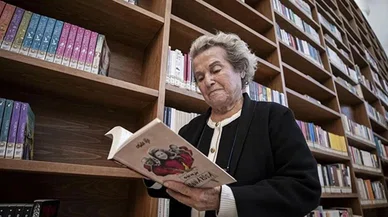 Edebiyatın 'Mona Roza'sı Muazzez Akkaya hayatını kaybetti