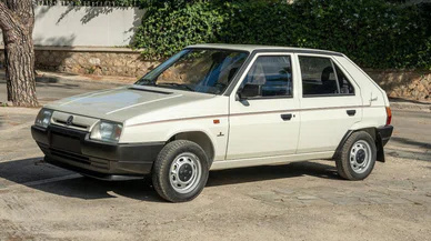 Efsane hatchback model evrim geçiriyor. Sevilen araç elektrikli otomobil olarak geri dönecek