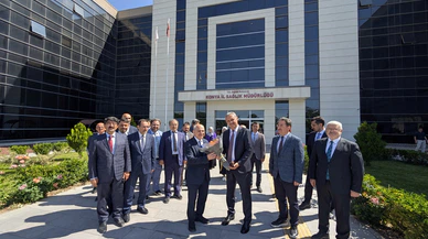 Konya'da 9 yıllık görev devredildi. Şehrin sağlığı artık Dr. Yavuz'a emanet