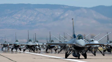 Türkiye'nin parasıyla alamadığı F-16'lar Romanya'ya ücretsiz verilecek