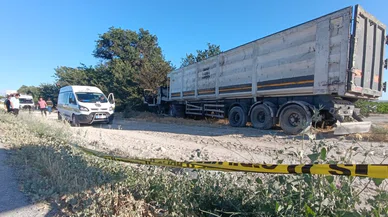 Konya'da acı ölüm. Yanan TIR'ın içinde can verdi