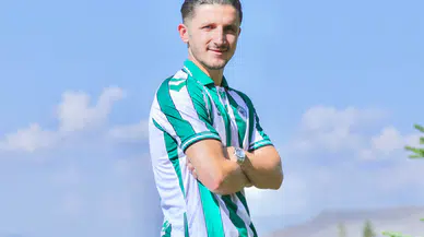 Konyaspor Enis Bardhi transferini açıkladı. 10 numaranın yeni sahibi