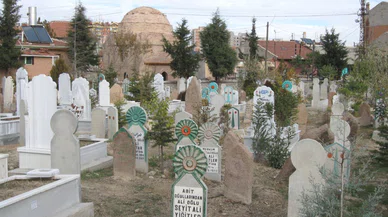 Konya’da bir mezarlık daha kapatılıyor. 1798’den beri kullanılıyordu