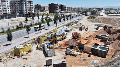 Konya'da sessiz sedasız yer altı operasyonu yapılıyor. Mikro tünel şehre kazandırılıyor