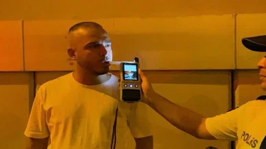 Konya polisinin zorlu sınavı: Alkollü araç sürdü,  1 ay sonra polis olacağım diyip ehliyetini vermedi