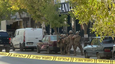 Elazığ'da dehşet anları: İntihar girişimi, saldırıya döndü! Film gibi çatışma