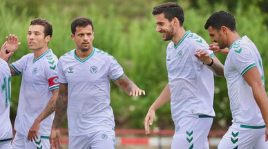 Konyaspor, hazırlık maçlarında hız kesmiyor