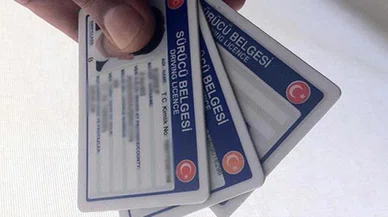 Eski tip ehliyetler artık geçersiz sayılacak