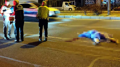 Hafif ticari araç çarptı, otomobil ezdi. Feci ölüm