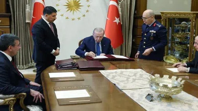 YAŞ kararları açıklandı: Genelkurmay Başkanlığı'na Orgeneral Selçuk Bayraktaroğlu atandı