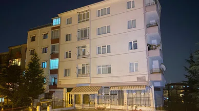 O şehirde yıkılma riski taşıyan 8 katlı bina boşaltıldı