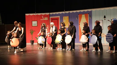 Konya'da Otizmli Çocuklardan Gururlandıran Performans
