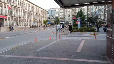 Balıkesir'deki depremde binalar yıkıldı mı? Beşik gibi sallandı