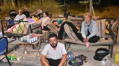 Sındırgı beşik gibi: Balıkesir'de artçı depremler sürüyor