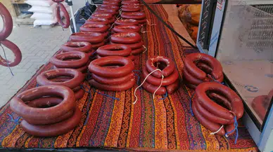 Konya'da 1 buçuk kilo sucuk 700 TL! Esnaf büyük kampanya yaptı